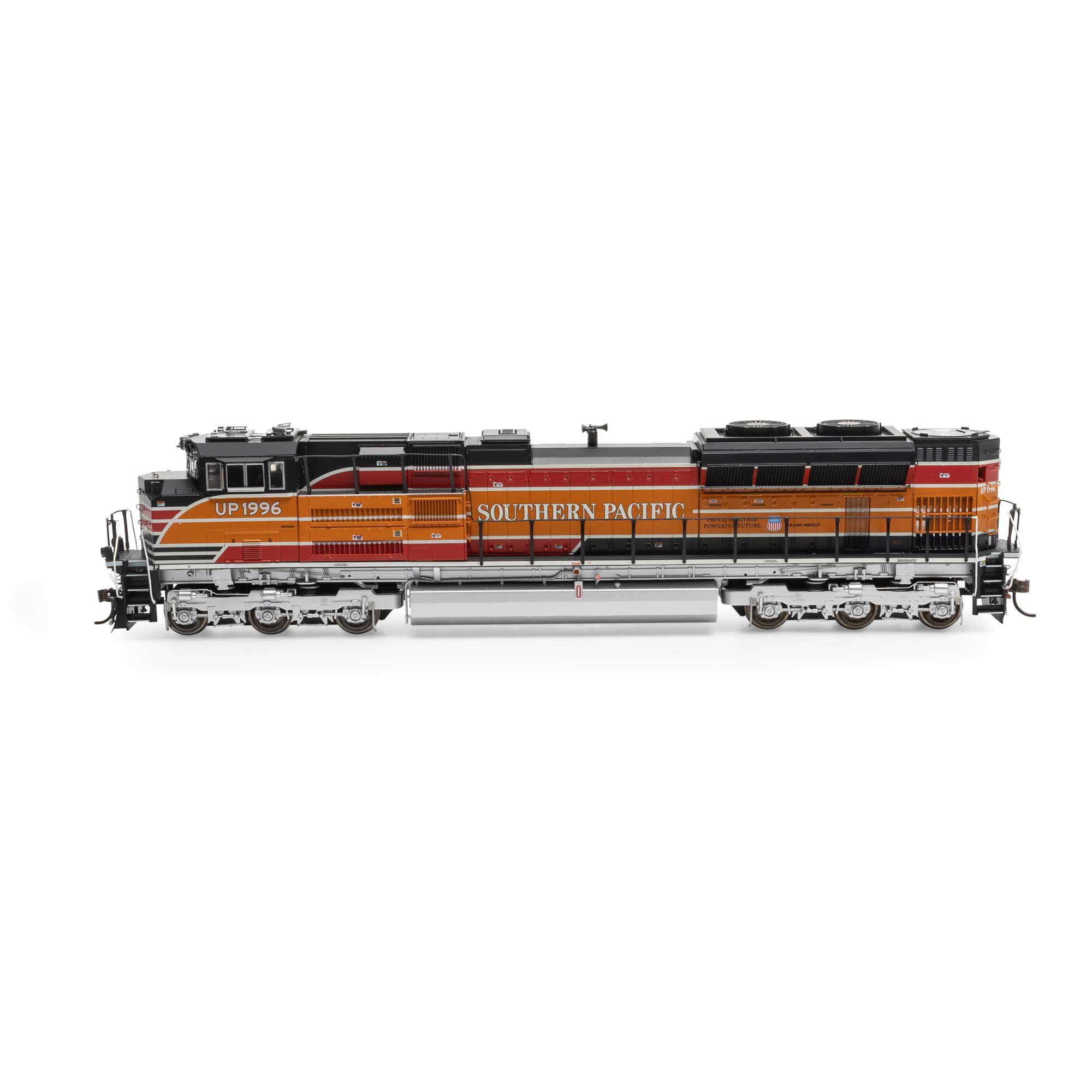 HO SD70ACe Locomotive with DCC & Sound, UP, SP #1996 Model