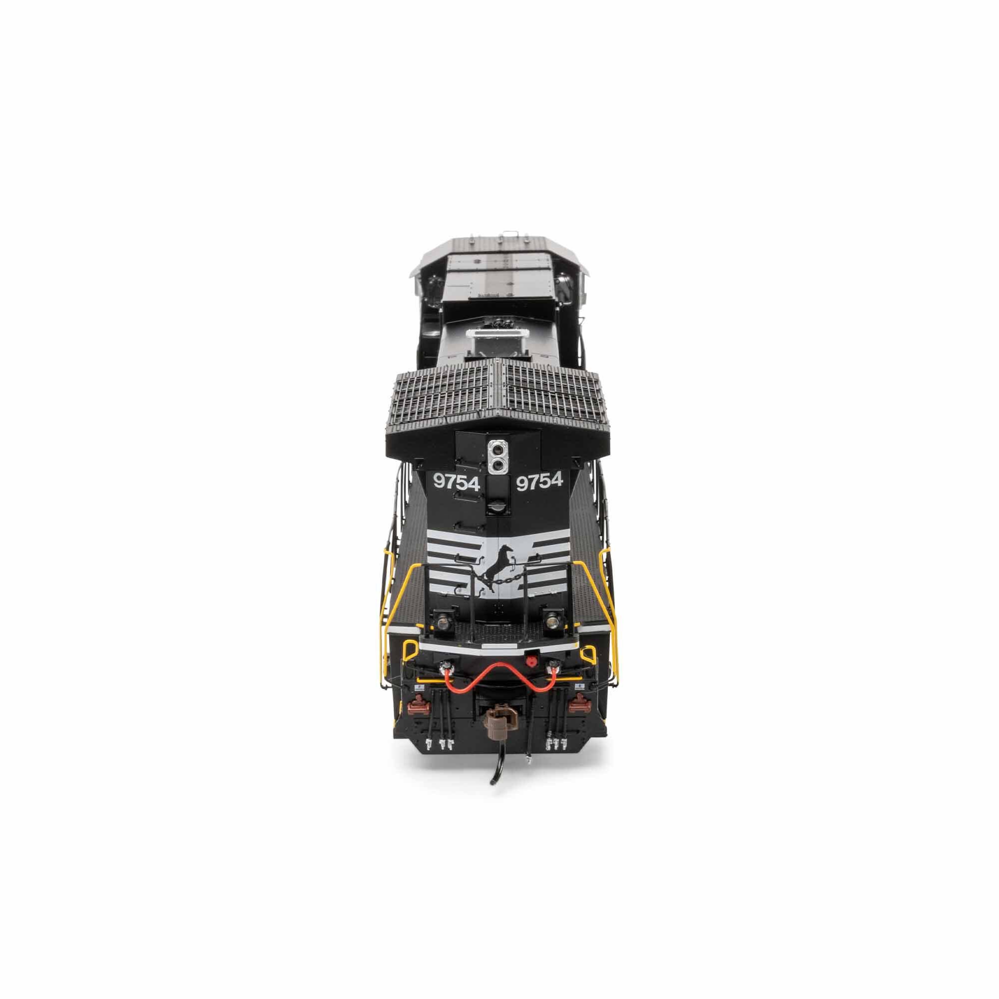 Athearn Genesis HO GE Dash 9-40CW Locomotive, NS #9754 Model Train