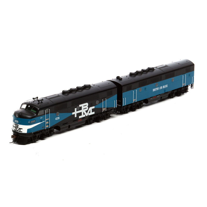 HO F2A F2B w DCC & Sound B&M Passenger #4226 #4226