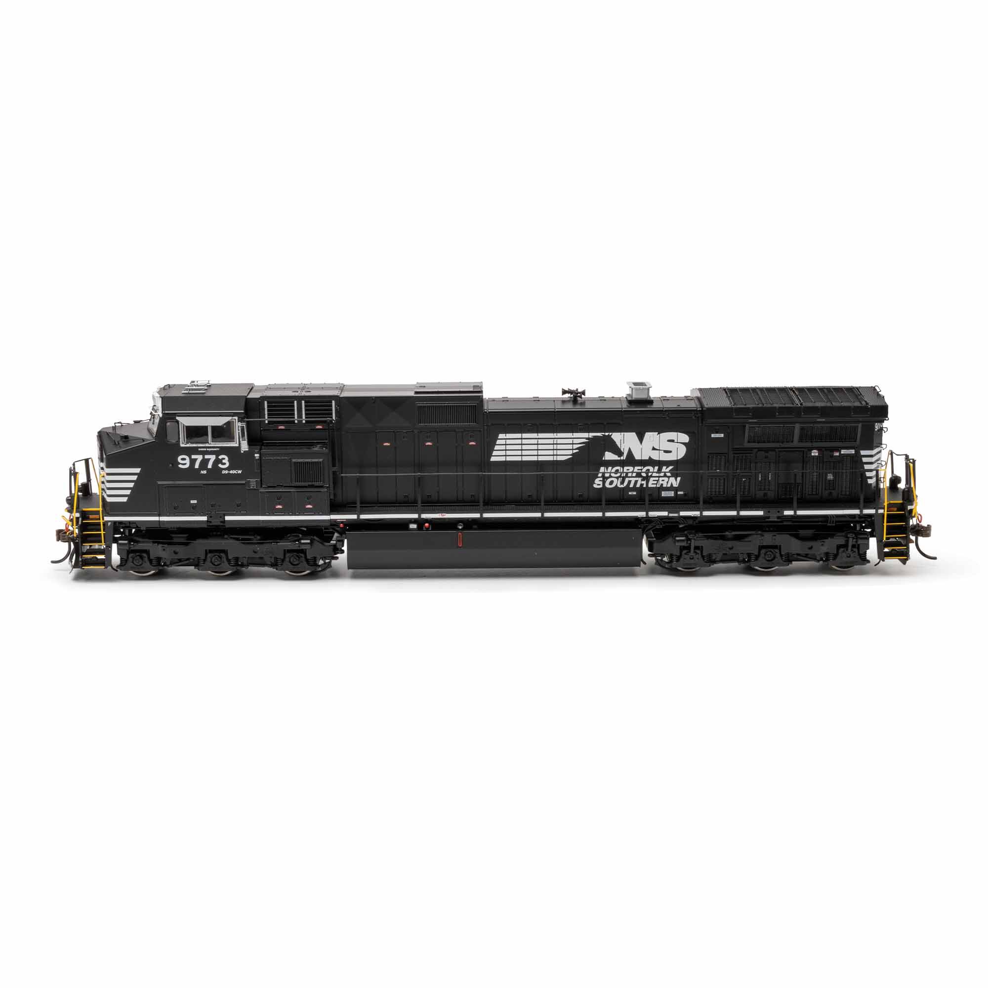Athearn Genesis HO GE Dash 9-40CW Locomotive with DCC & Sound, NS